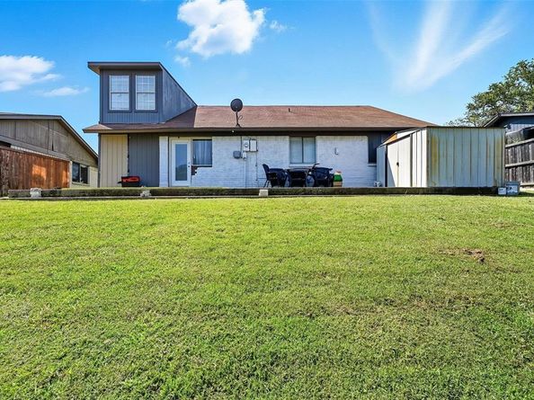 801  Via Avenida  , Mesquite Texas 75150