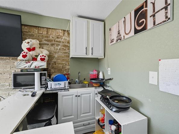 801  Via Avenida  , Mesquite Texas 75150