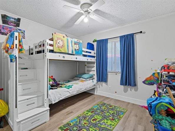 801  Via Avenida  , Mesquite Texas 75150