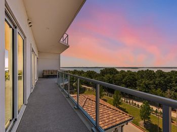 2800  Lakeside Parkway 
