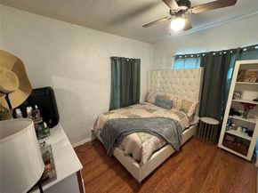 407 S Garrett Avenue , Dallas Texas 75223
