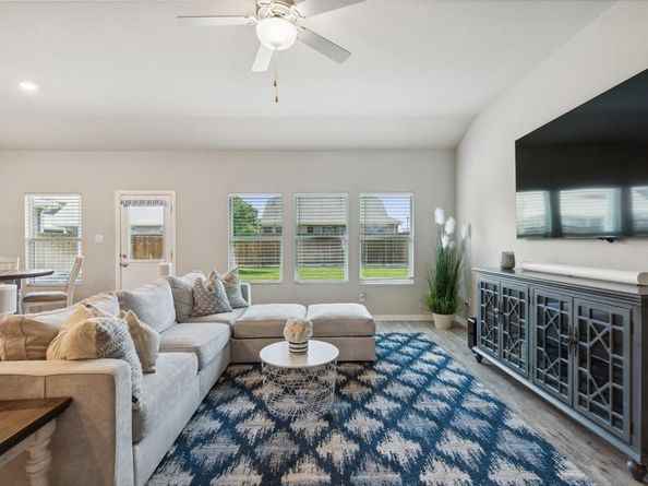 452  Ella Lane , Fate Texas 75087