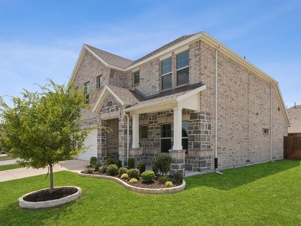 452  Ella Lane , Fate Texas 75087