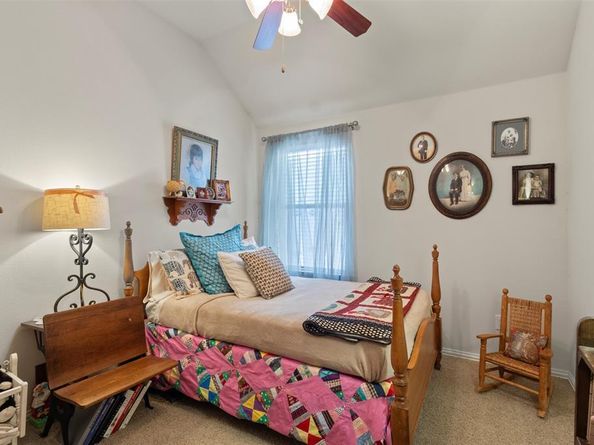 8713  Golden Sunset Trail , Fort Worth Texas 76244