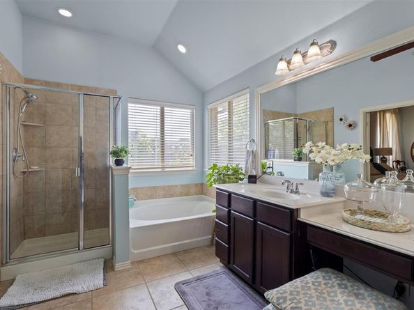 8713  Golden Sunset Trail , Fort Worth Texas 76244