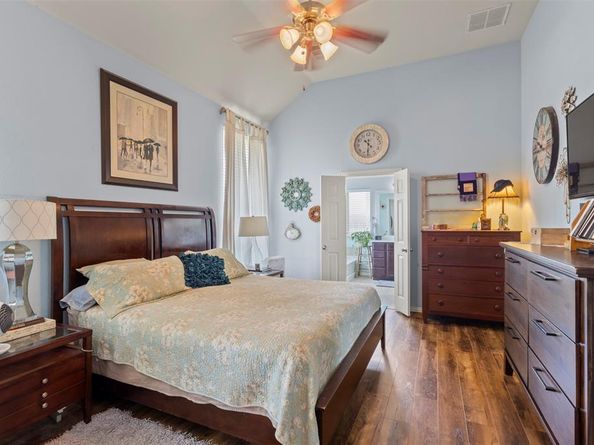 8713  Golden Sunset Trail , Fort Worth Texas 76244