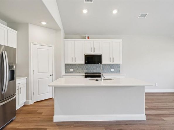 2300  Currents Road , Princeton Texas 75407