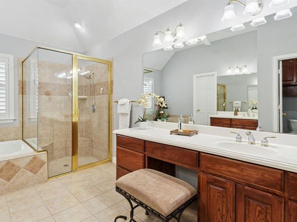 11208  Brook Green Lane , Haslet Texas 76052