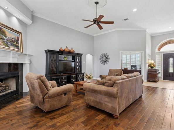 11208  Brook Green Lane , Haslet Texas 76052