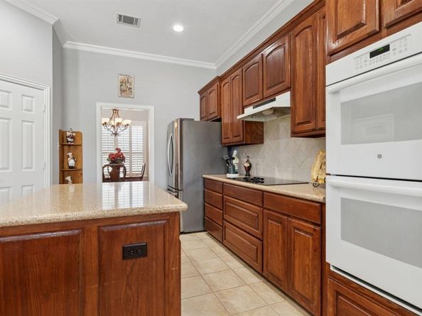 11208  Brook Green Lane , Haslet Texas 76052