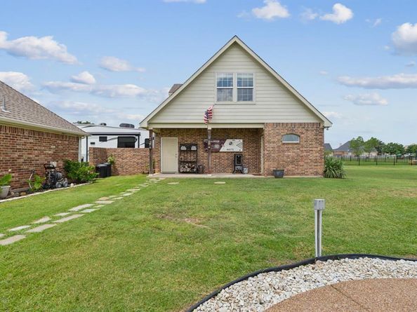 11208  Brook Green Lane , Haslet Texas 76052
