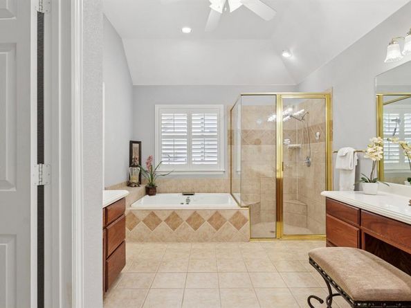 11208  Brook Green Lane , Haslet Texas 76052