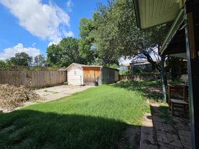 809 N Crawford Street , Dallas Texas 75203
