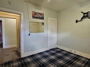 809 N Crawford Street , Dallas Texas 75203