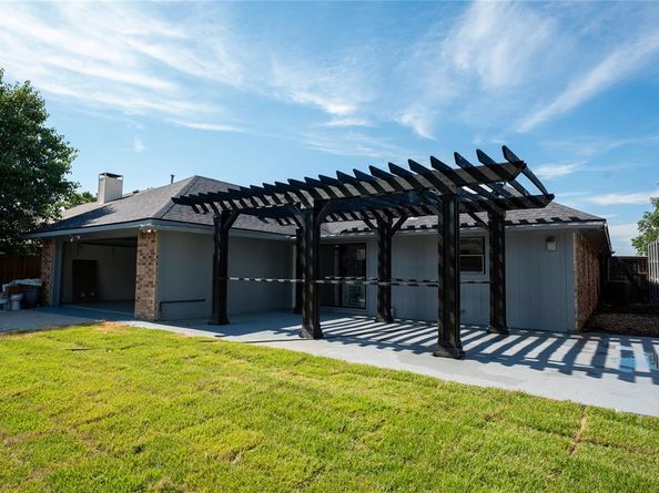 1504  Barclay Drive , Carrollton Texas 75007