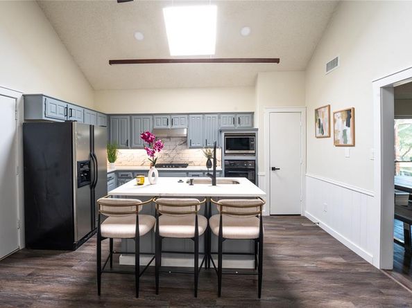 1504  Barclay Drive , Carrollton Texas 75007