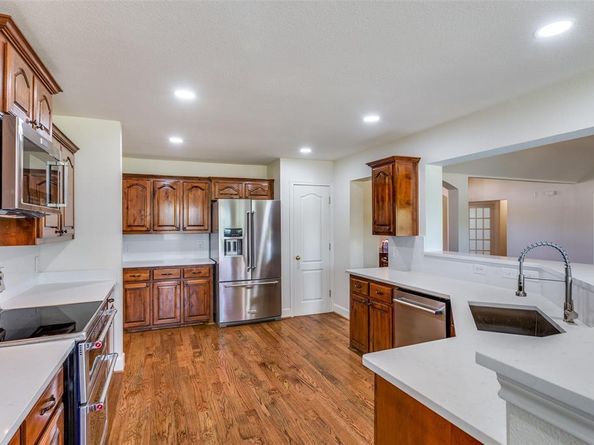 7951  Meadow Ridge Drive , Northlake Texas 76247