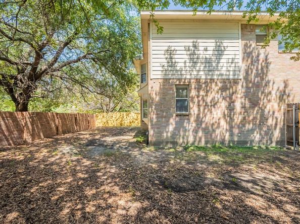 4505  Clearlake Drive , Rowlett Texas 75088