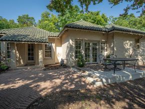 1001  Elizabeth Boulevard , Fort Worth Texas 76110