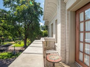 1001  Elizabeth Boulevard , Fort Worth Texas 76110