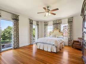 1001  Elizabeth Boulevard , Fort Worth Texas 76110