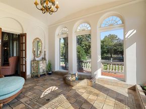 1001  Elizabeth Boulevard , Fort Worth Texas 76110