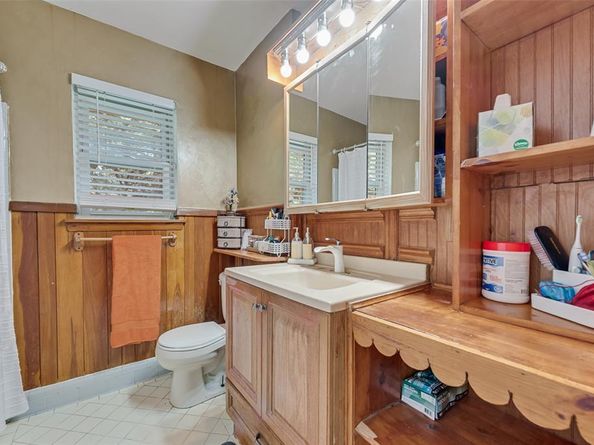 2731 W 11th Street , Irving Texas 75060