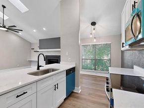 7522  Holly Hill Drive  58, Dallas Texas 75231