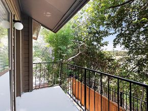 7522  Holly Hill Drive  58, Dallas Texas 75231
