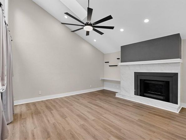 7522  Holly Hill Drive  58, Dallas Texas 75231