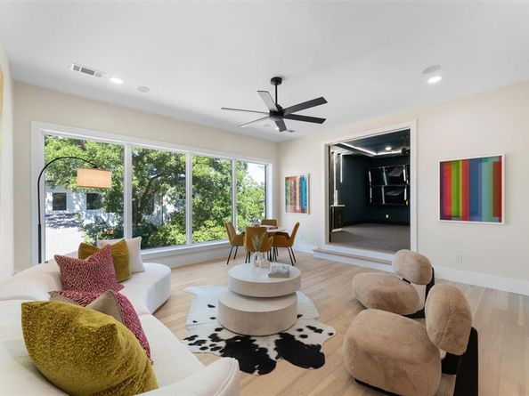 4717  Linnet Lane , Dallas Texas 75209