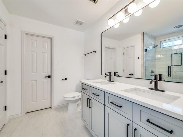 1999  Bishop Hill  , Frisco Texas 75036