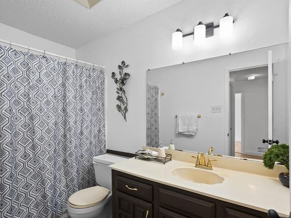 1217  Via Balboa  , Mesquite Texas 75150