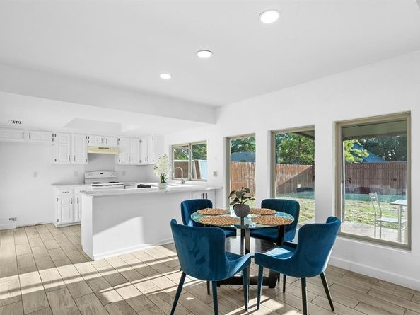 1217  Via Balboa  , Mesquite Texas 75150