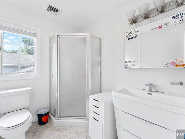 519 E Palisade Avenue, Englewood Cliffs NJ 07632