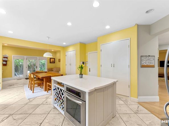 519 E Palisade Avenue, Englewood Cliffs NJ 07632