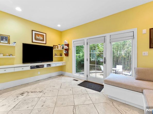 519 E Palisade Avenue, Englewood Cliffs NJ 07632