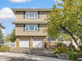 22 Acorn Road, Secaucus NJ 07094