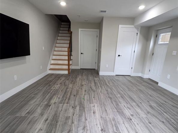 40 Wright Avenue, Jersey City NJ 07306