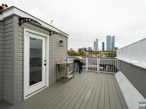 40 Wright Avenue, Jersey City NJ 07306