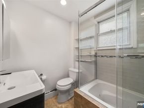 450 Fort Lee Road, Leonia NJ 07605