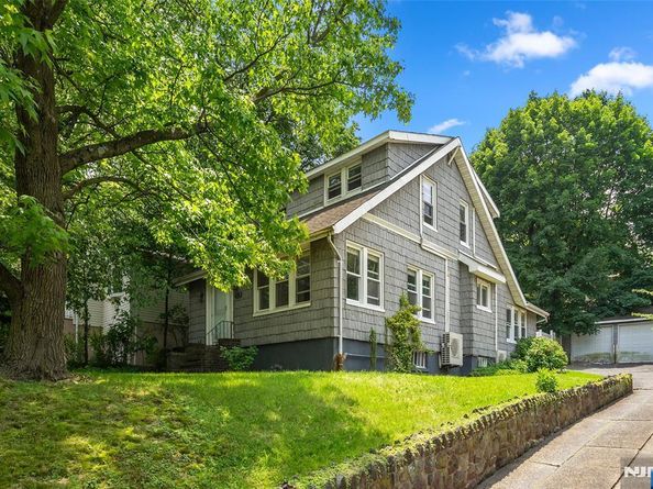 450 Fort Lee Road, Leonia NJ 07605