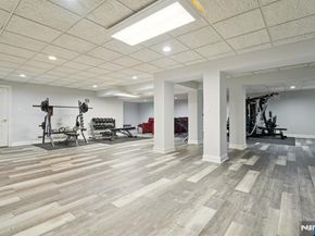 32 Laurie Drive, Englewood Cliffs NJ 07632