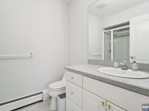 32 Laurie Drive, Englewood Cliffs NJ 07632
