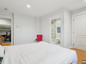 32 Laurie Drive, Englewood Cliffs NJ 07632