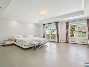 32 Laurie Drive, Englewood Cliffs NJ 07632