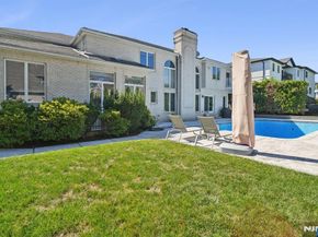 32 Laurie Drive, Englewood Cliffs NJ 07632