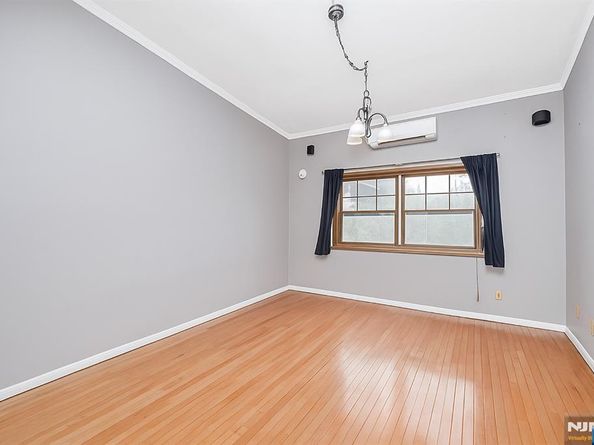 413 4th Street, Union City NJ 07087