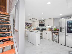 413 4th Street, Union City NJ 07087