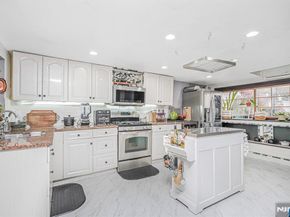 413 4th Street, Union City NJ 07087